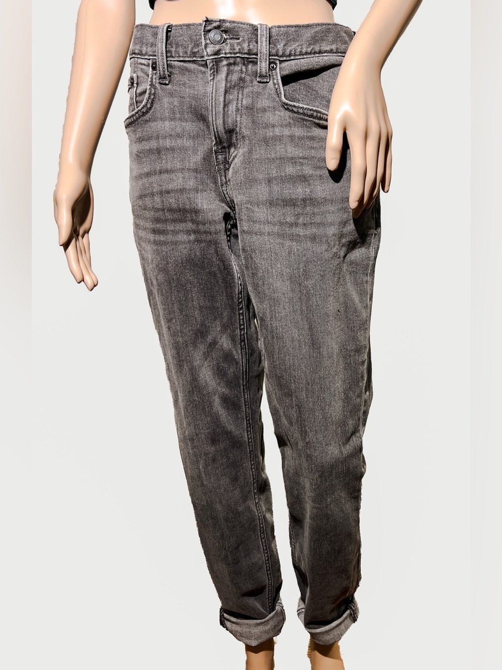 Old Navy Women's Boyfriend Jeans in Charcoal